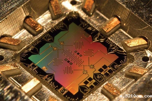 美国宣布加强对量子计算和半导体设备等出口管制