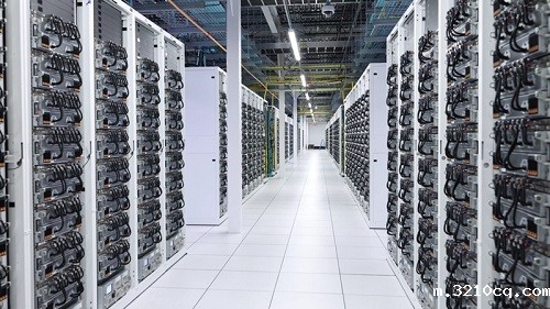 揭秘马斯克的Colossus AI超算集群,集成了10万个英伟达H100 GPU